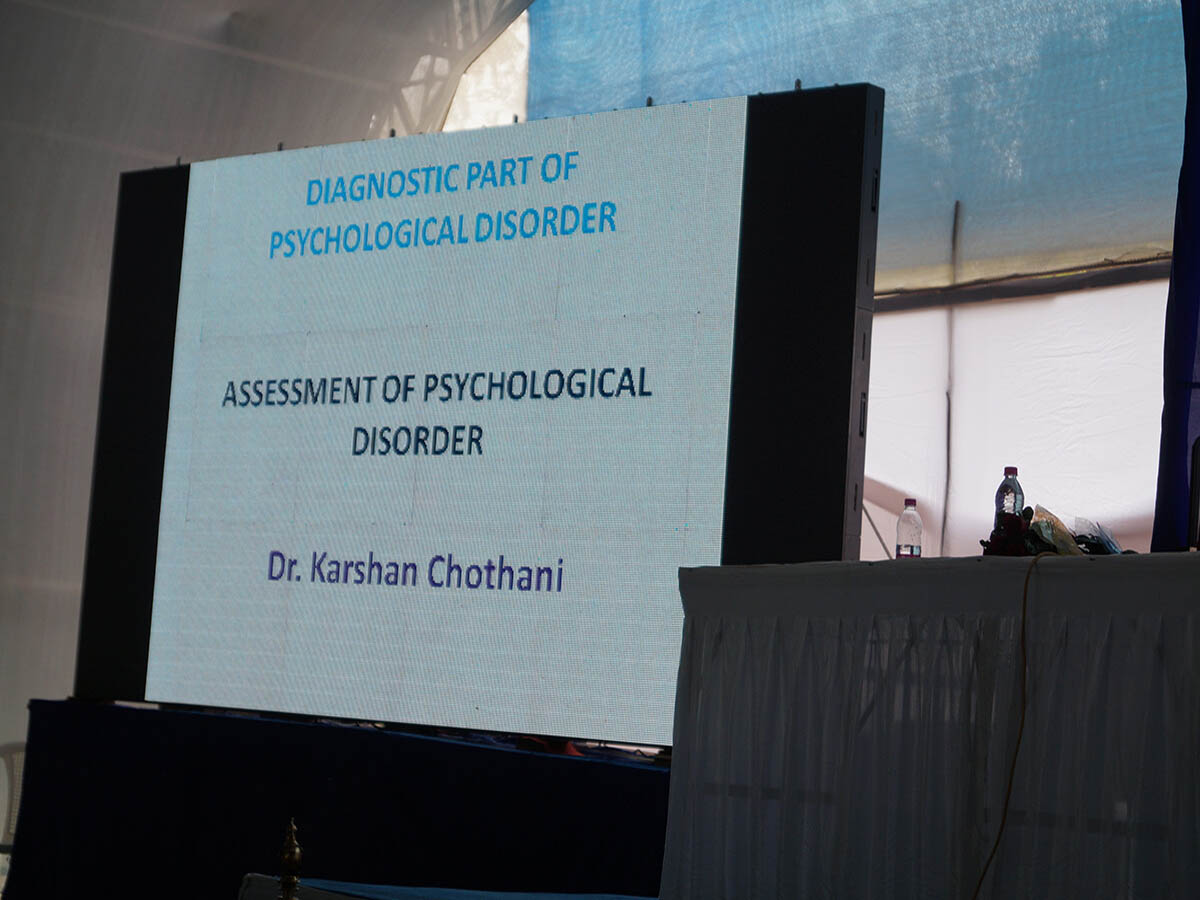 ent specialist in gandhinagar